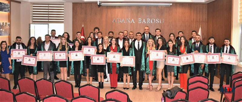 Adana Barosunda 18 Avukat Mesleğe Adım Attı