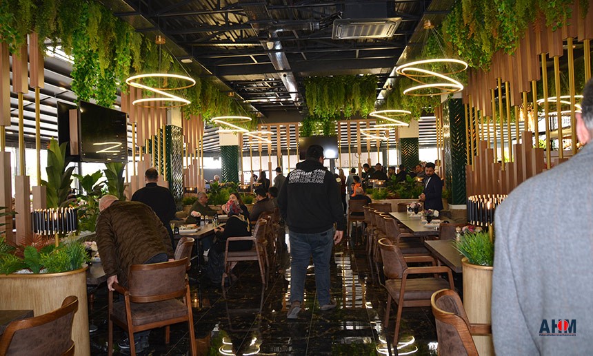 Gastronomi Kenti Adana'ya DUQQAH Cafe Restaurant Açıldı