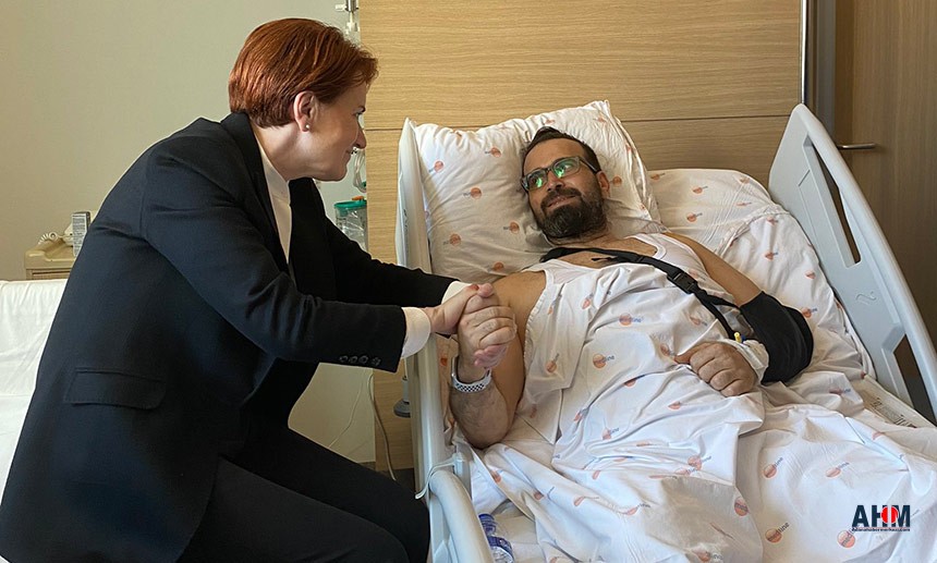 Meral Akşener Adana'da Taziyede Bulundu, İktidara Sert Tepki Gösterdi