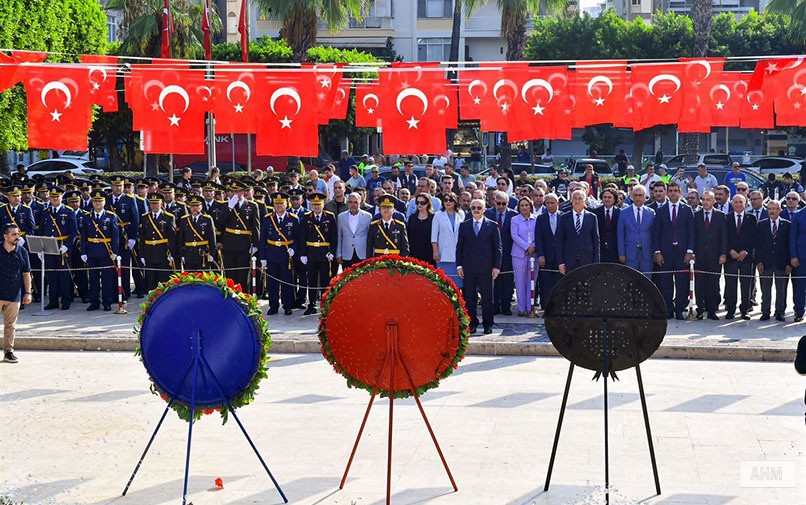 Adana'da 30 Ağustos Zafer Bayramı Coşkusu