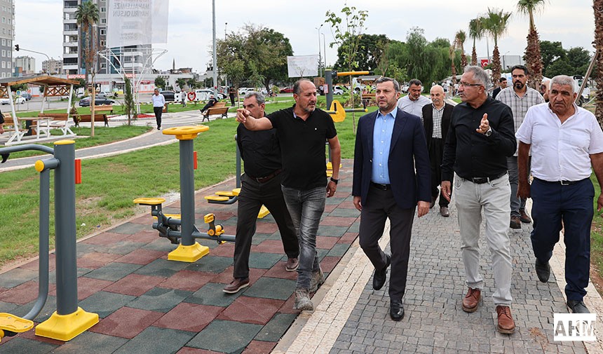 Yüreğir Belediye Başkanı Fatih Mehmet Kocaispir, geçen hafta yapımı tamamlanan ve hizmete açılan Serinevler Parkı’nı gezerek incelemelerde bulundu.