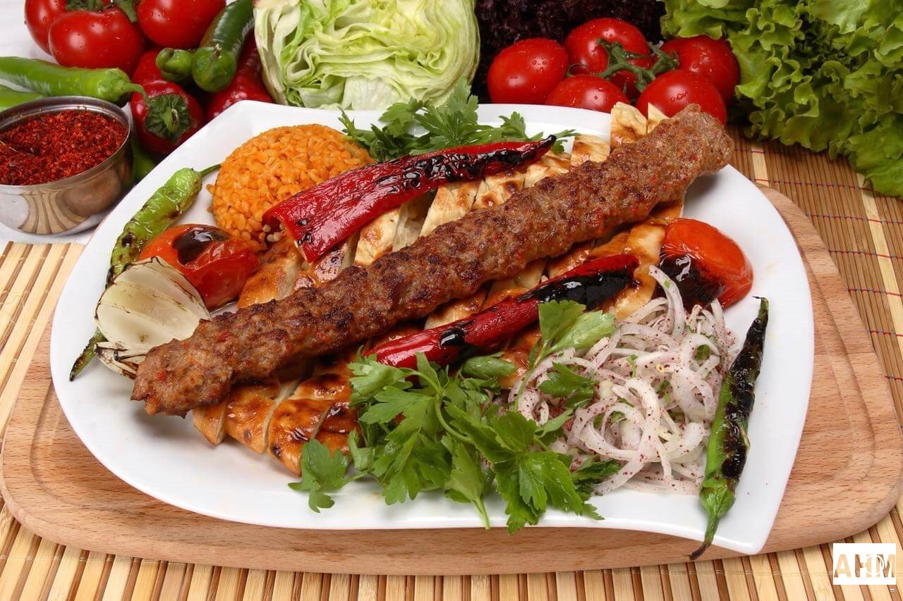 Adana'da Tatil Rehberi: Lezzetli Yemekler ve Şehrin En İyi Otelleri