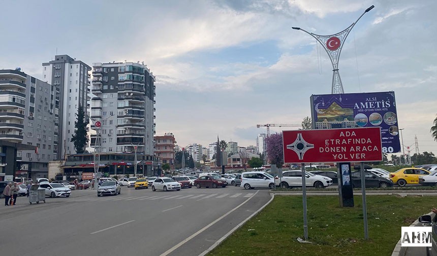 Adana'da "Bayram Trafiği" Paradoksu