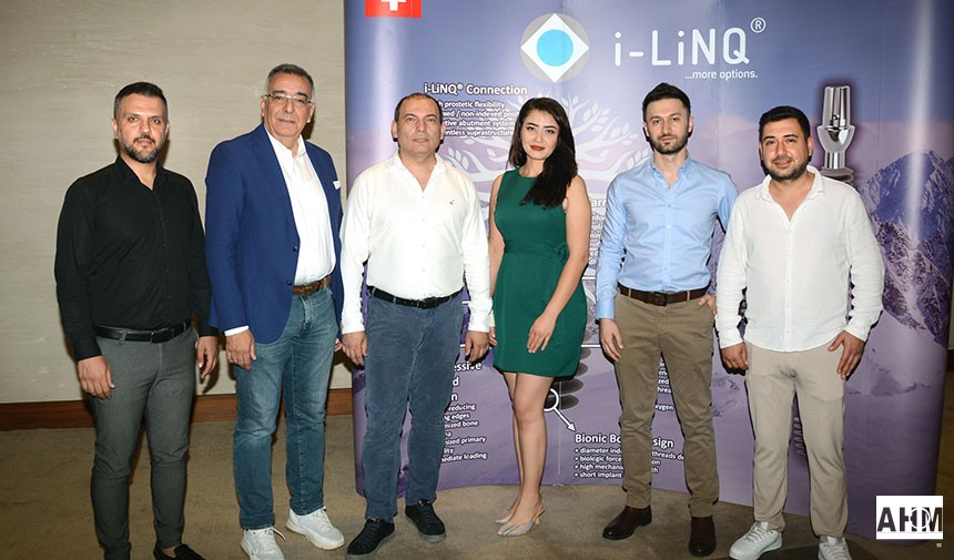 LiNQ İle Basitleştirilmiş İmplantoloji’ semineri Katılımcıları