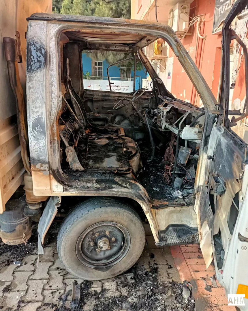 Karataş Belediyesi Hizmet Binası ve Araçlarına Saldırı