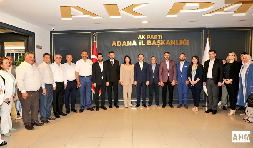 AK Parti Adana İl'de Bayramlaşma 