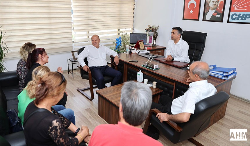 Başkan Ali Demirçalı CHP Yüreğir İlçe Başkanı Sabri Sarı ve Yönetimine Ziyarette Bulundu