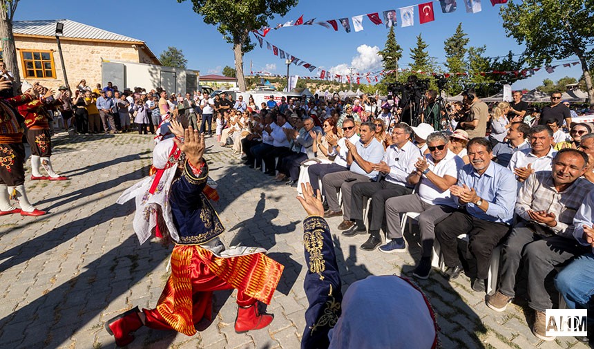 6. Lavanta Hasat Şenliği Yapıldı