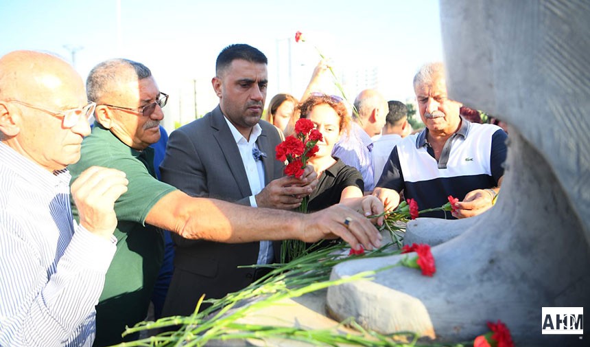 Adana Alevi Platformu Üyelerinden “Madımak” Anması