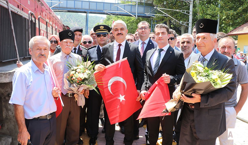  Pozantı Kongresi'nin 104’üncü yıldönümü törenle kutlandı.