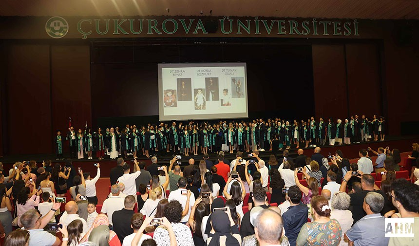 Çukurova Üniversitesi Diş Hekimliği Fakültesi Yeni Mezunlarını Uğurladı