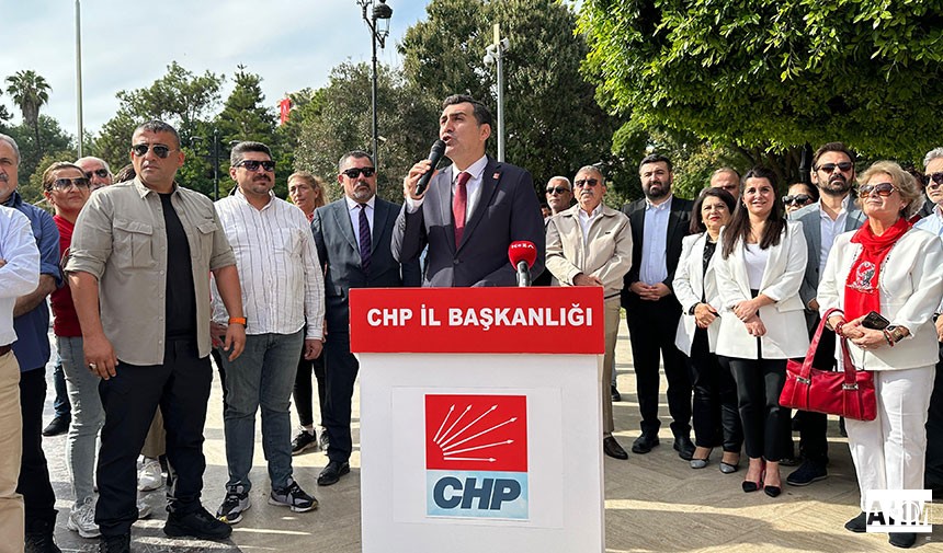 CHP'den Coşkulu ve Yoğun Katılımlı "Cumhuriyet" Kutlaması