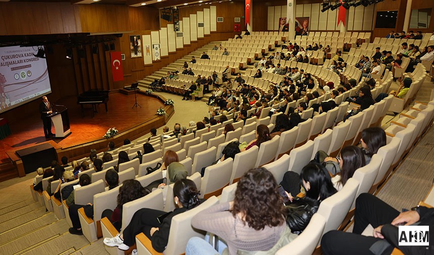 ÇÜ'de Kadın Çalıştayı Tamamlandı 