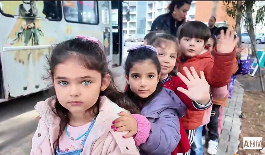 Çukurova’da Duygu Dolu Buluşma: Miniklerden Huzurevine Anlamlı Ziyaret