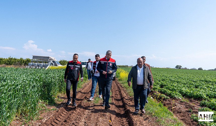 Adana’da Sel Sonrası Tarım Arazilerinde Hasar Tespiti Sürüyor