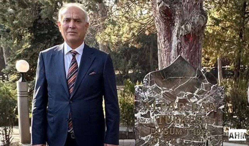 Yusuf Kanlı "Türkeş, Çileyle Yoğrulmuş Onurlu Bir Ömrün Adıdır"