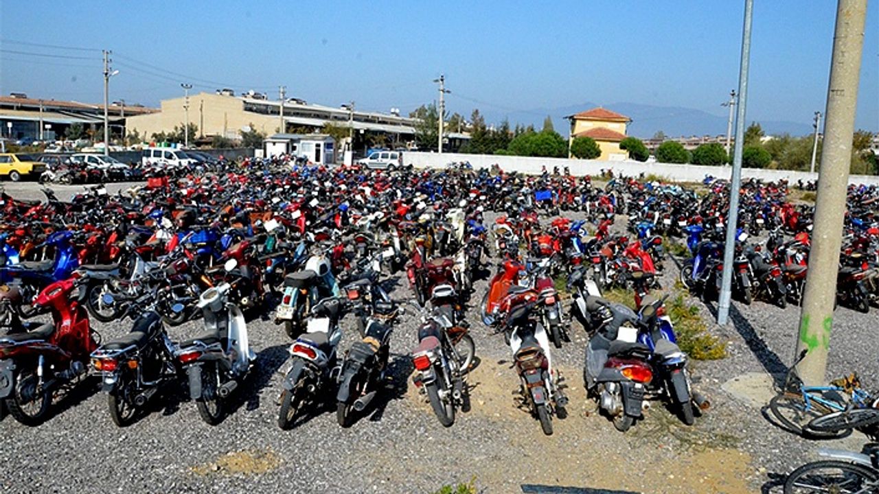 Adana caddelerinde 150 bin motorsiklet!