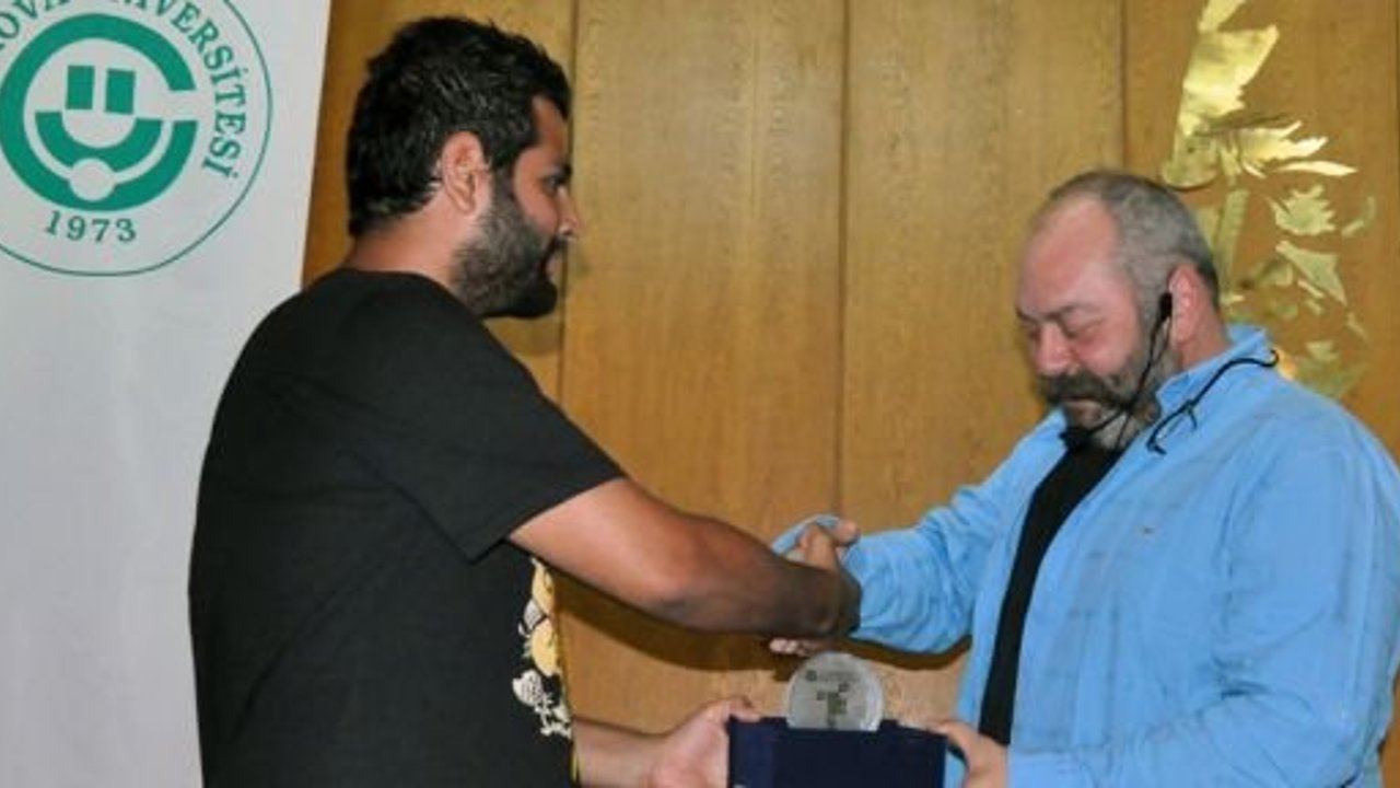 Ali Düşenkalkar'dan “Bakmak ve Görmek” 