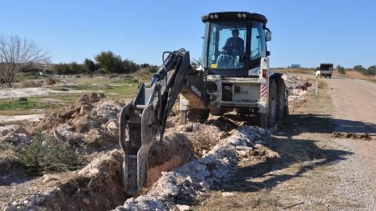  Baklalı’da 30 yıllık içme suyu hattı yenileniyor