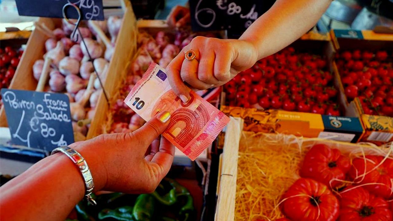 Euro bölgesi enflasyonu Temmuzda rekor tazeledi!