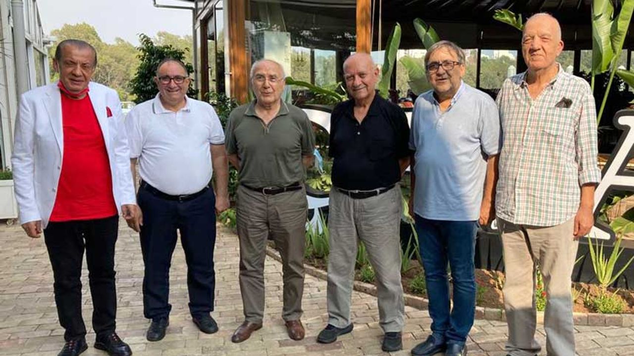 Aytaç Durak'tan 4 Gazeteciye Vefa!