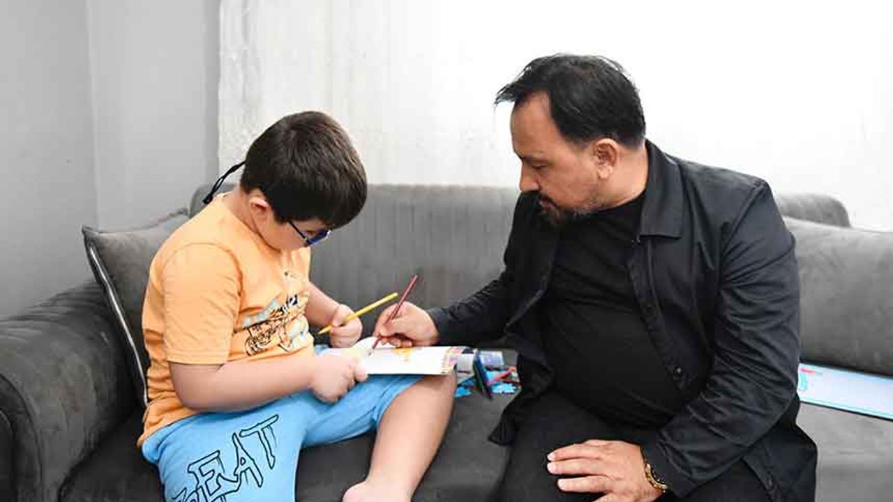 Başkan Uludağ, DMD Hastası Çocukları Unutmadı