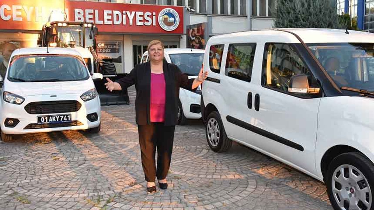 Ceyhan Belediyesi Yeni Hizmet Aracı Aldı