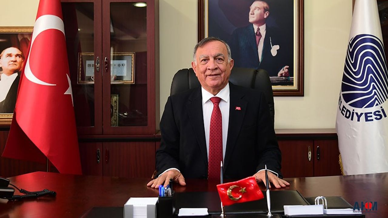 Başkan Akay "Cumhuriyet En Değerli Hazinemiz"