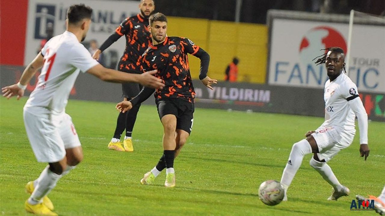 Adanaspor Deplasmandan Eli Boş Dönüyor 0-1