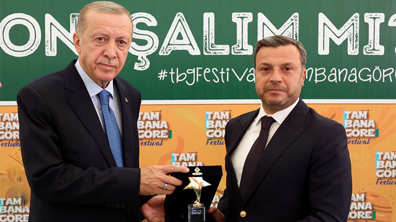 Yüreğir'in Gençlik Projesine Erdoğan'dan Ödül