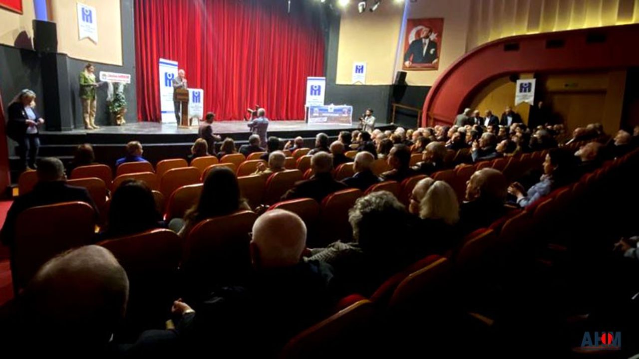 İMO Adana, Konferansla “Barınma Hakkı”na Dikkat Çekti!