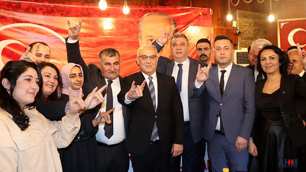 MHP Adana'da "Partiye Katılım" Coşkusu