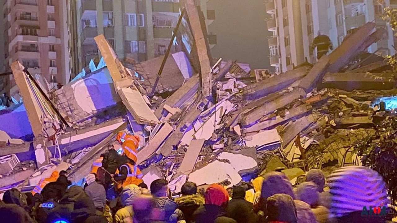 Adana'da Depremi Fırsata Çeviren Varsa ....