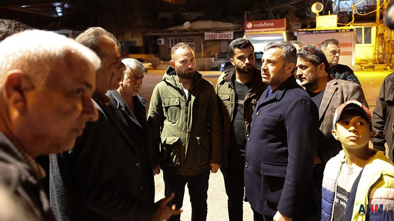 Adana Merkezli hafif Deprem Sonrası Başkan Kocaispir Sokaklardaydı