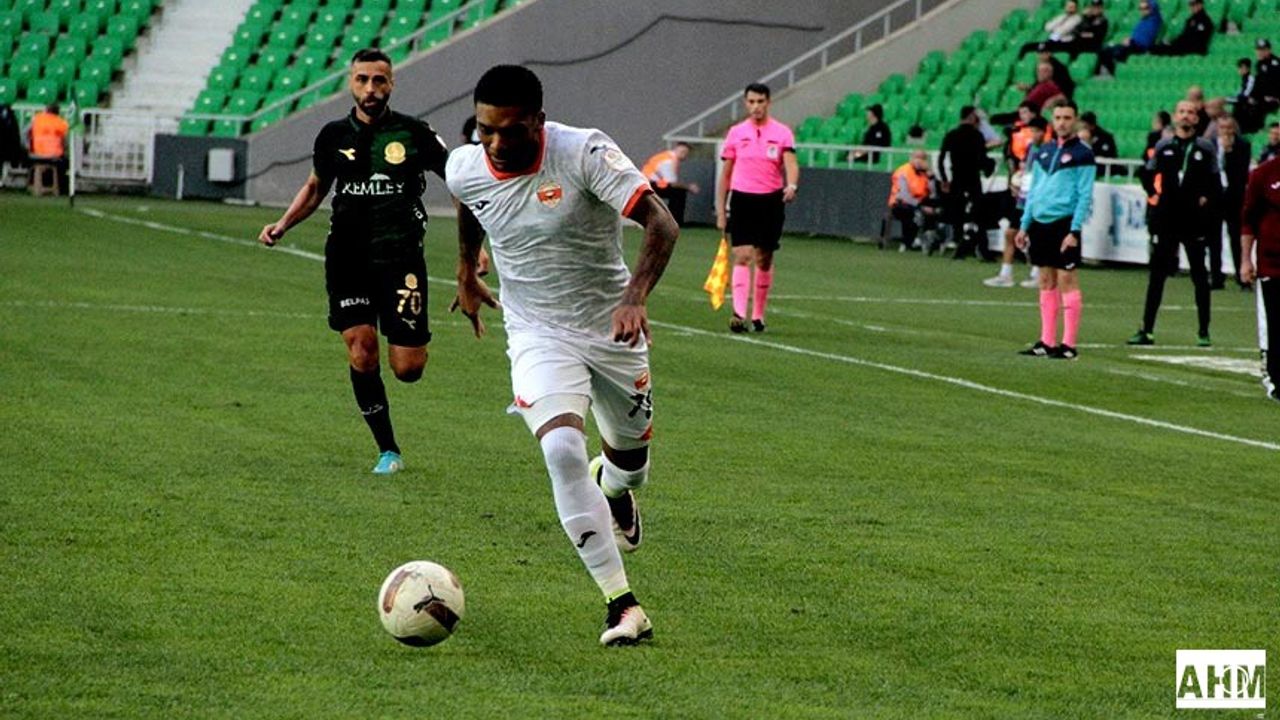 Adanaspor, Sakarya'da Umduğunu Bulamadı: 0 - 2