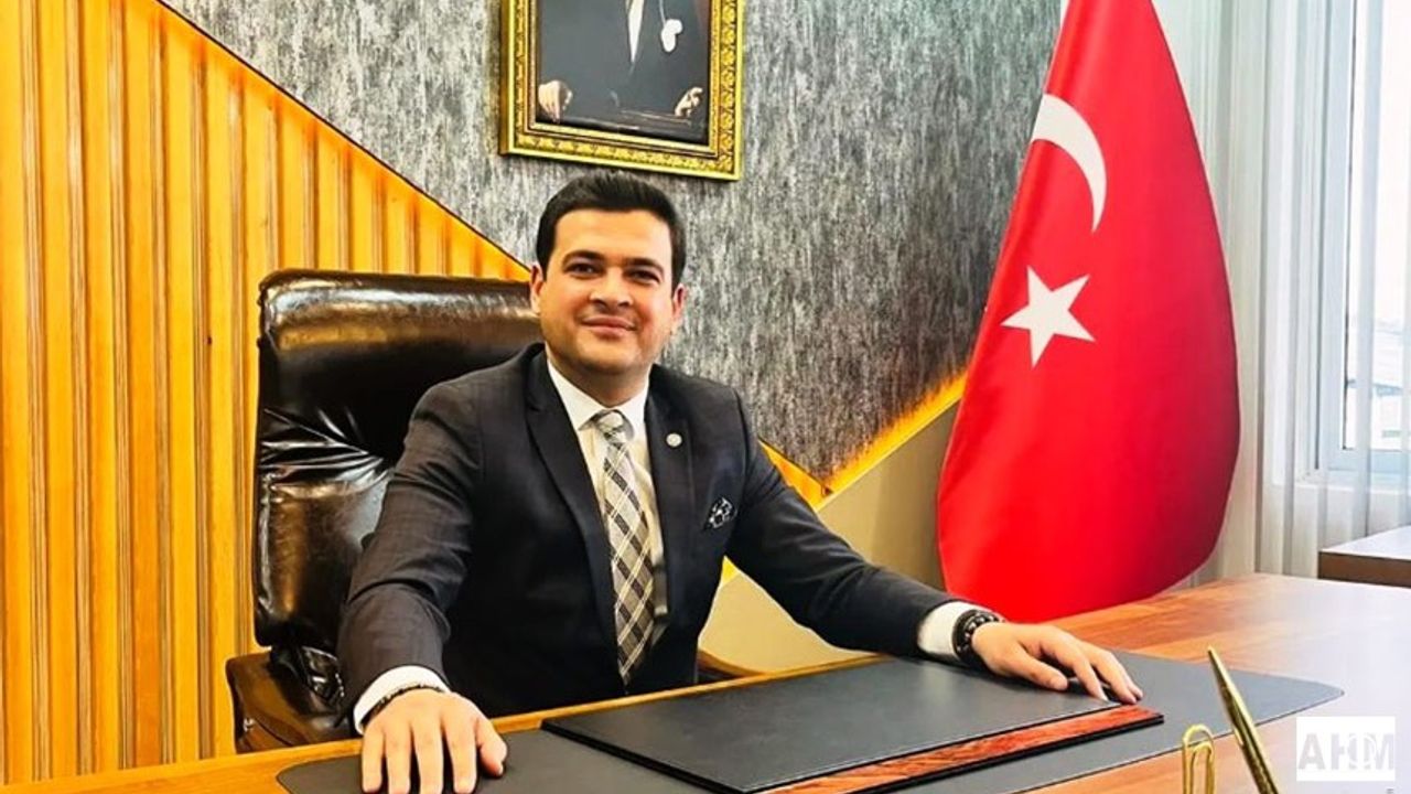 AP'nin Adana Büyükşehir Belediye Başkan Adayı Belli Oldu
