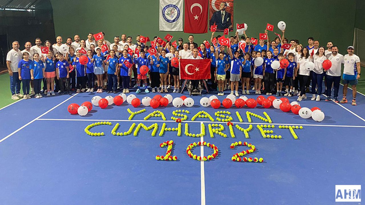 ATDSK Kortlarında Cumhuriyet Kutlaması