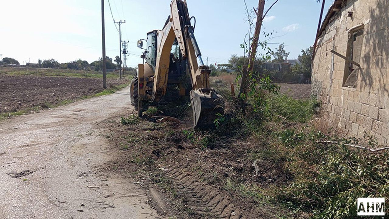 Karataş’ta Temizlik Seferberliği Devam Ediyor