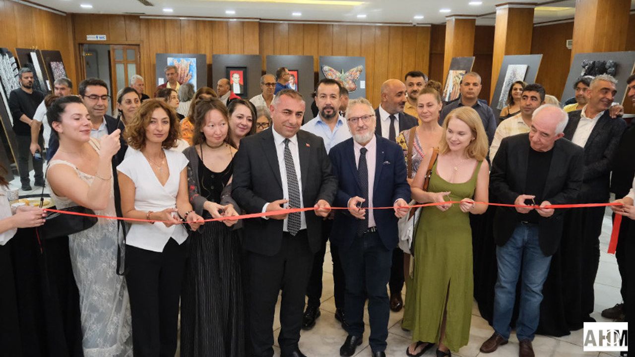 5. Uluslararası Adana Çağdaş Mozaik Sempozyumu Sergisi Açıldı