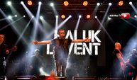 Haluk Levent'ten Ceyhan'da "Cumhuriyet" Konseri