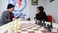Çukurovalı Kadınlar Satranç Öğreniyor