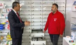 "Eczacı, Soranlara Boş Çekmeceleri Gösterir Oldu!"