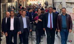 CHP'li Ömer Fethi Gürer, Kapı Kapı Dolaşıp Kılıçdaroğlu'na Oy İstiyor