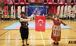 Adana’da GSB Spor Okulları Engelsiz Spor Okulları Açılışı Yapıldı