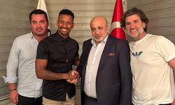 Yıldız Futbolcu Luis Nani Adana Demirspor'da