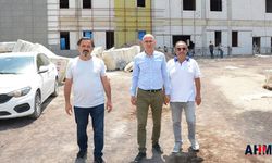 “Adana’ya en az 500 yataklı hastane daha gerekir”