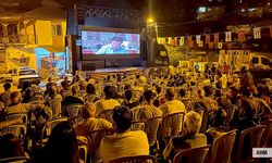 Adanalıların Yazlık Sinema Nostalji Keyfi Sürüyor