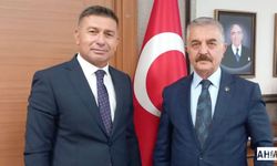 Başkan Şimşek MHP Genel Sekreteri İsmet Büyükataman'ı Ziyaret Etti