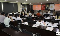 "Gençliğin Yüzleri" Adana Gençlik Stratejisi Atölyesi gerçekleştirildi