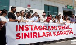 CHP’li Gençlerden Suç Duyurusu: "Instagram’ın Yerine Sınırları Kapatın!"